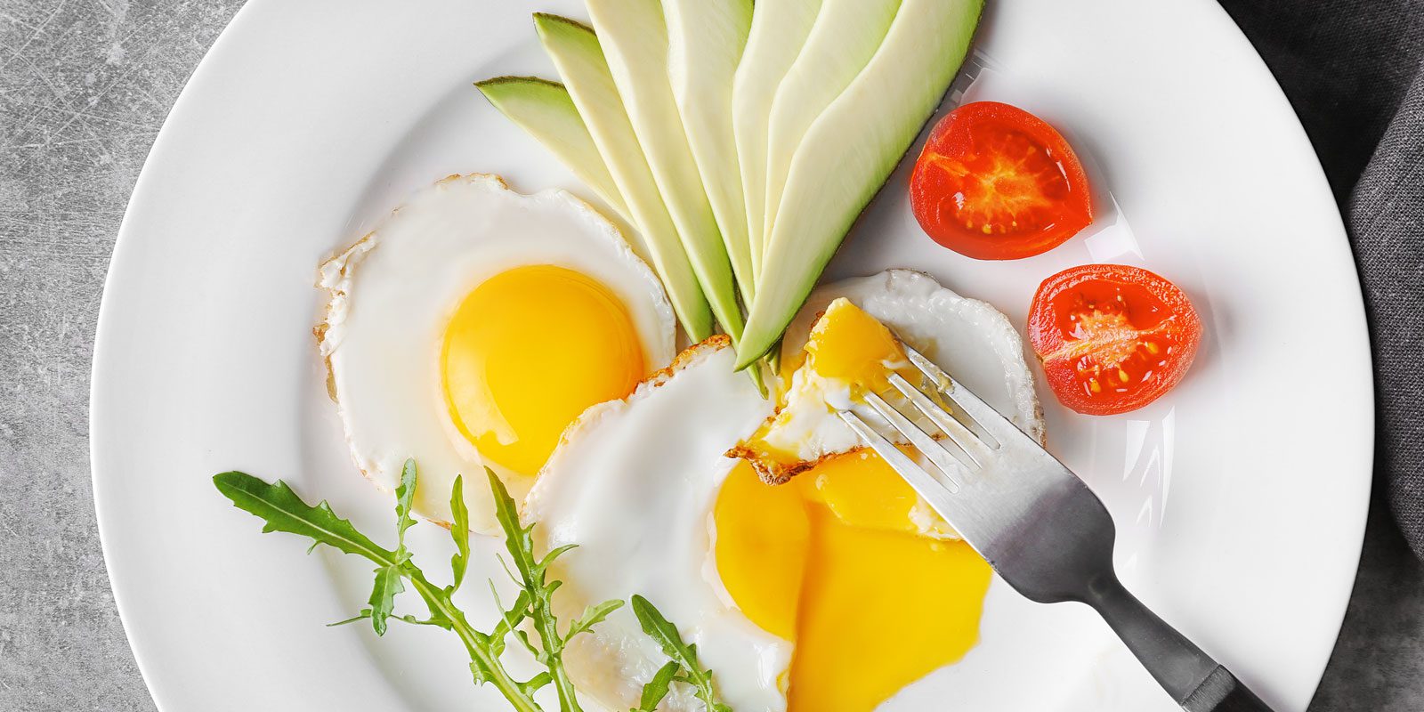 Avocado and Egg Breakfast With Lime