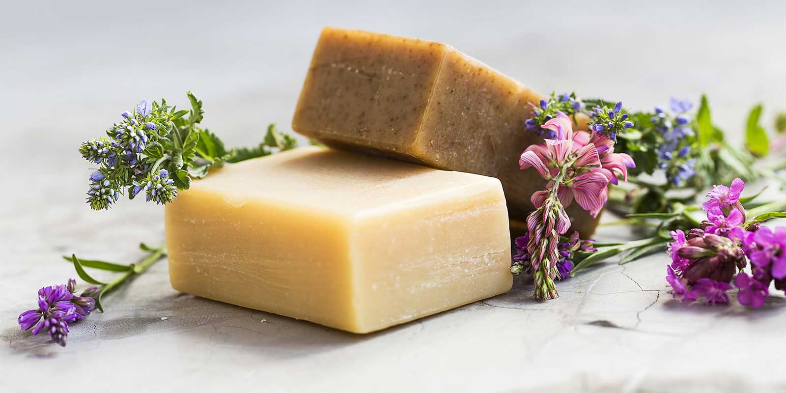 You Should Switch To These Natural Cleaning Products!